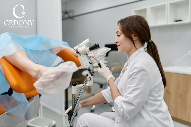 Thăm khám sớm để nhận được những tư vấn hữu ích trong quá trình tầm soát, điều trị